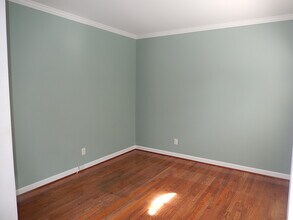 10612 River Forest Dr in Raleigh, NC - Building Photo - Building Photo