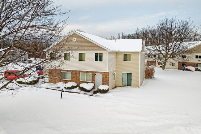 Williamson Orchard Estates II in Williamson, NY - Building Photo - Building Photo