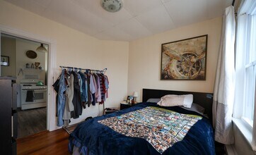 40 Jefferson St, Unit 3T in Cambridge, MA - Building Photo - Building Photo