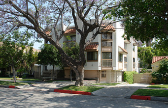 624 W Stocker St in Glendale, CA - Building Photo - Building Photo