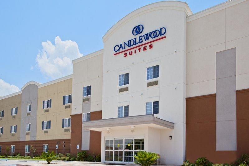Furnished Studio - Houston in Houston, TX - Foto de edificio