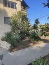 1030 Idaho Ave in Santa Monica, CA - Building Photo - Building Photo