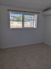 99-741 Hulumanu St, Unit 103 in Aiea, HI - Foto de edificio - Building Photo