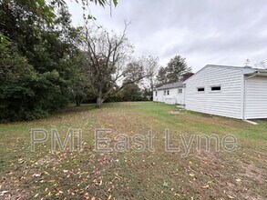 22 Whitewood St in Old Saybrook, CT - Building Photo - Building Photo