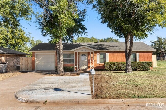 1218 Glendora Dr in Wichita Falls, TX - Building Photo - Building Photo
