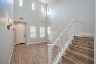 26852 Cottonwood Ct in Stevenson Ranch, CA - Building Photo - Building Photo