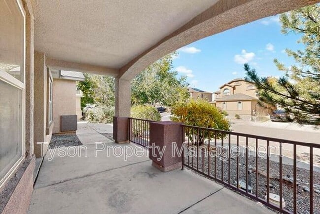 8012 Corn Mountain Pl NW in Albuquerque, NM - Building Photo - Building Photo