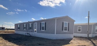 22700 City Lake Rd in Canyon, TX - Building Photo