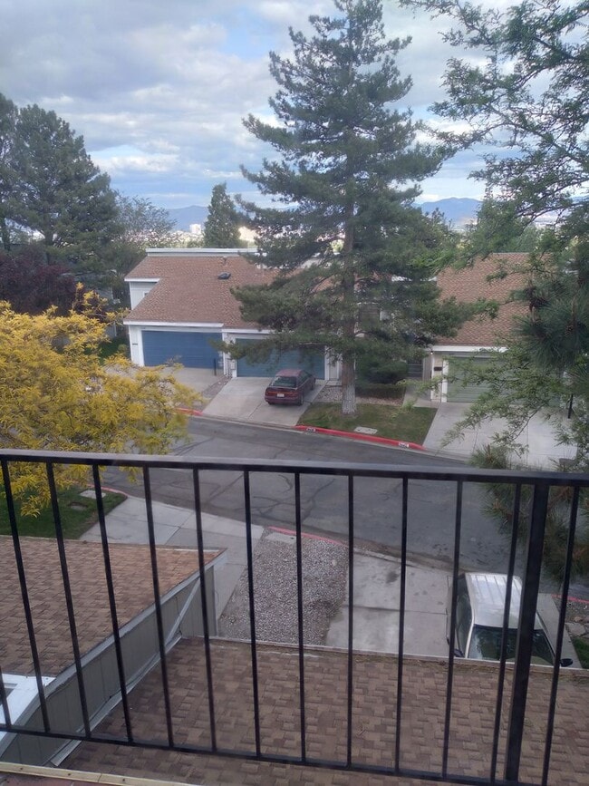 property at 3485 Rosalinda Dr
