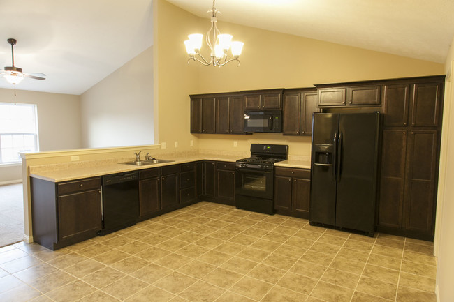 3620 Chardonnay Ct in Normal, IL - Building Photo - Building Photo