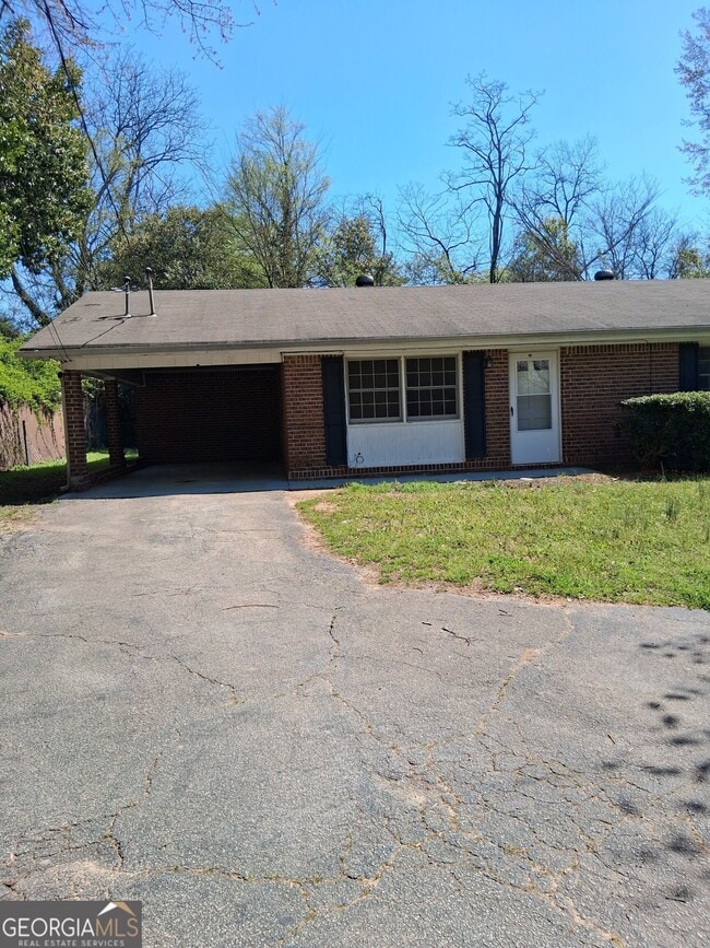 property at 14 Brannan St