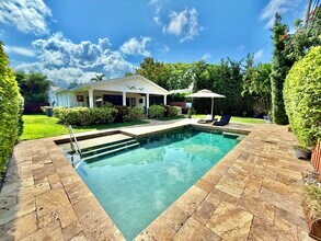 510 NE 8th Ave in Fort Lauderdale, FL - Building Photo - Building Photo