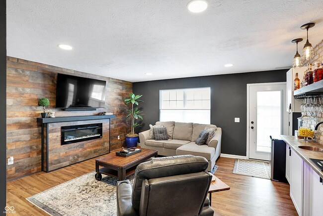9022 Ramapo Dr in Fishers, IN - Building Photo - Building Photo