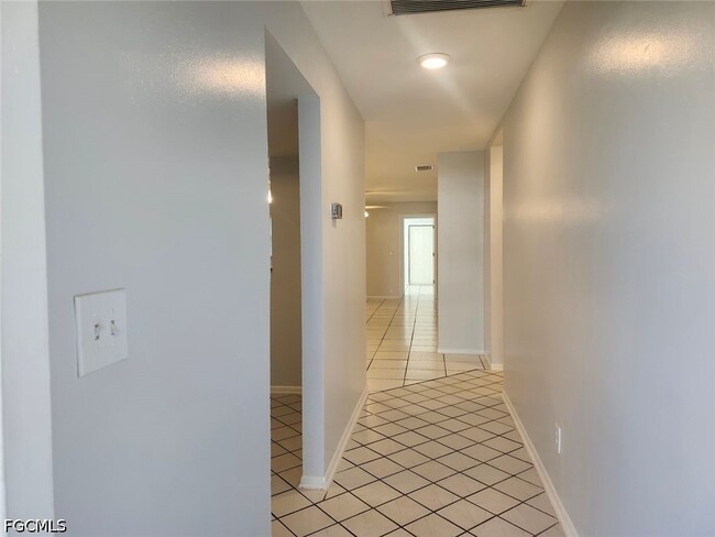 property at 1901 SE 15th Pl
