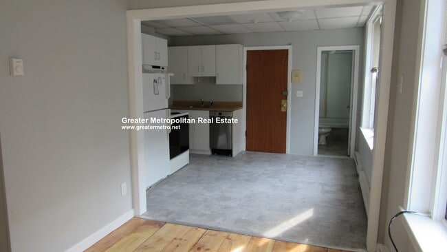 1 Foster St, Unit 4