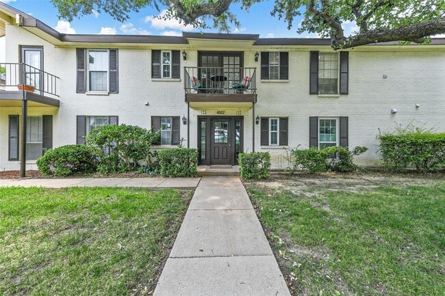 property at 4002 Ridglea Country Club Dr