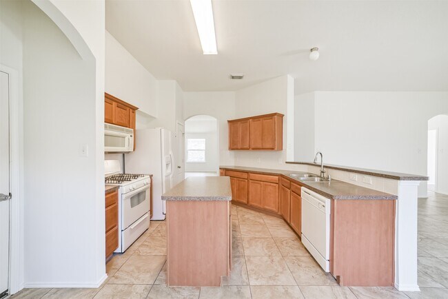 18531 Windy Village Ln in Katy, TX - Building Photo - Building Photo