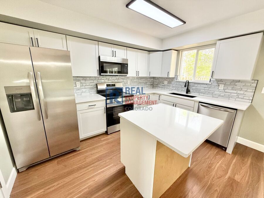 3805 Smoke Tree Dr in Colorado Springs, CO - Building Photo