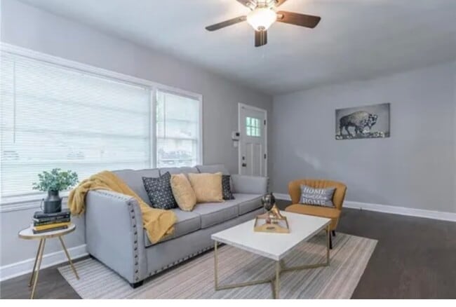 2992 Harlan Dr in Atlanta, GA - Foto de edificio - Building Photo