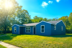 2432 N Kenyon St in Indianapolis, IN - Building Photo