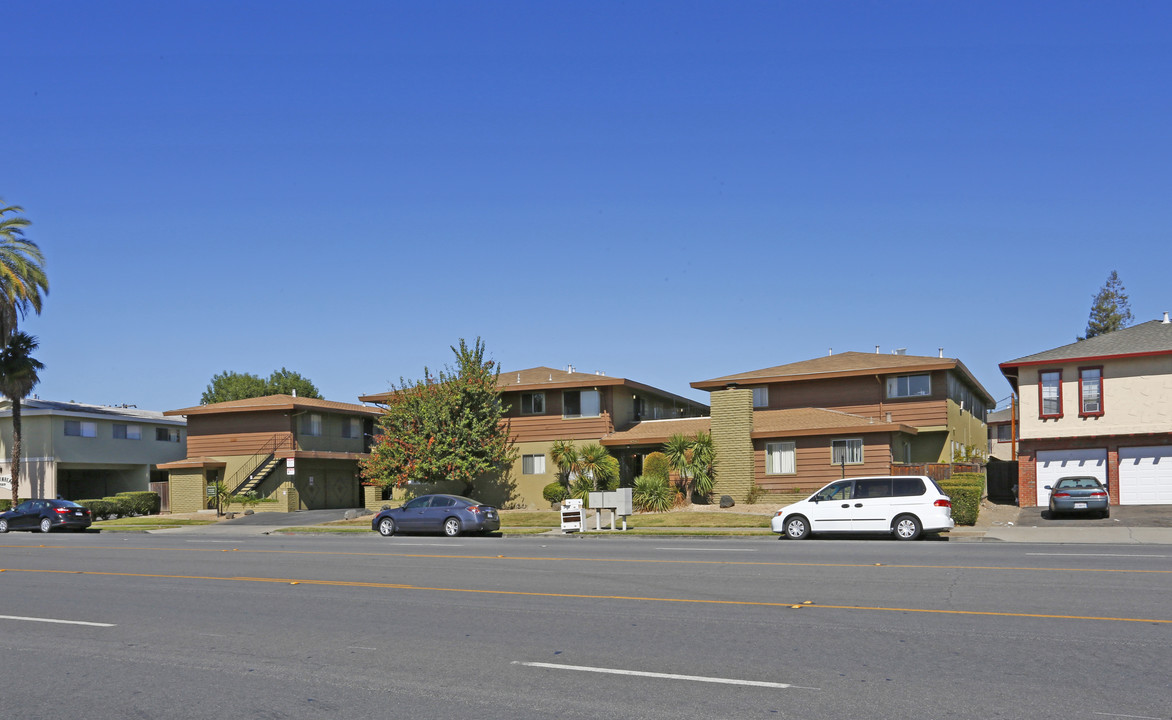 Parkview Apartments in San Jose, CA - Building Photo