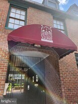 10 W All Saints St in Frederick, MD - Building Photo