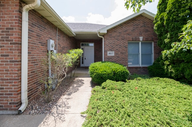 3617 Augusta Dr in Columbia, MO - Building Photo - Building Photo