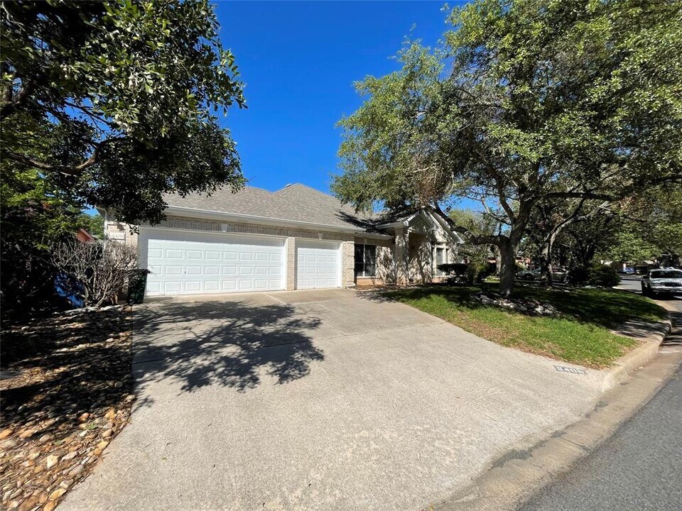 6409 Ruxton Ln in Austin, TX - Building Photo