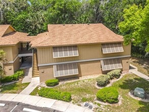 110 Cypress Woods Ct in Deltona, FL - Building Photo - Building Photo