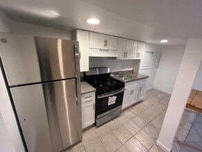 431 Monmouth St in Jersey City, NJ - Building Photo - Building Photo