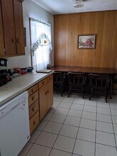 703 16th St in Ames, IA - Foto de edificio - Building Photo