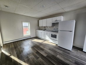 44 Granite St in Barre, VT - Building Photo - Building Photo