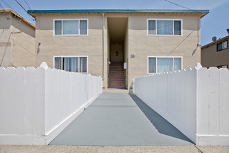 62 Linden Ave in San Bruno, CA - Building Photo - Building Photo