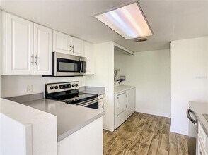 111 Washington Palm Loop in Davenport, FL - Building Photo - Building Photo