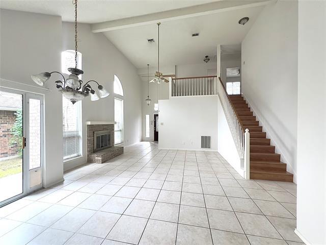 1505 Shalain Dr in Garland, TX - Foto de edificio