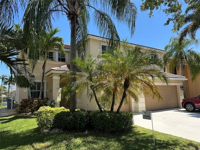 property at 3844 Falcon Ridge Cir