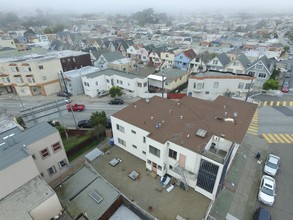 310 Otsego Ave in San Francisco, CA - Building Photo - Building Photo