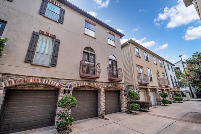 542 Bomar St in Houston, TX - Building Photo - Building Photo