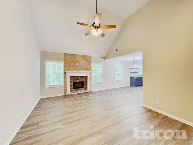 109 Grizzly Trail in Carrollton, GA - Foto de edificio - Building Photo