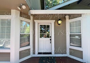 19997 Ridgecrest Way in Groveland, CA - Building Photo - Building Photo