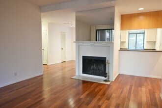 4250 El Camino Real in Palo Alto, CA - Building Photo - Building Photo