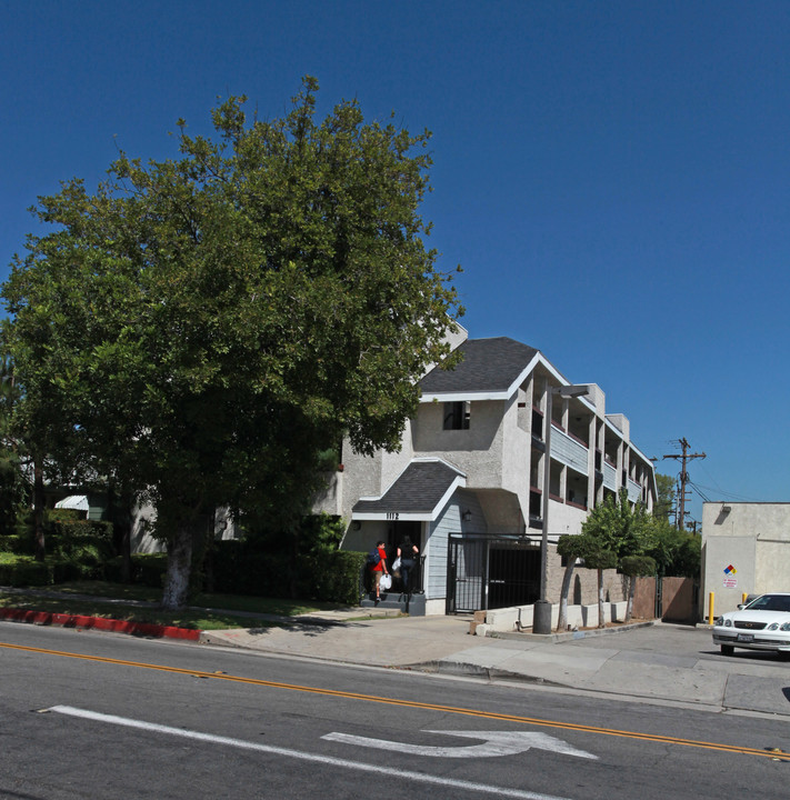 1112 Alameda Ave in Glendale, CA - Building Photo