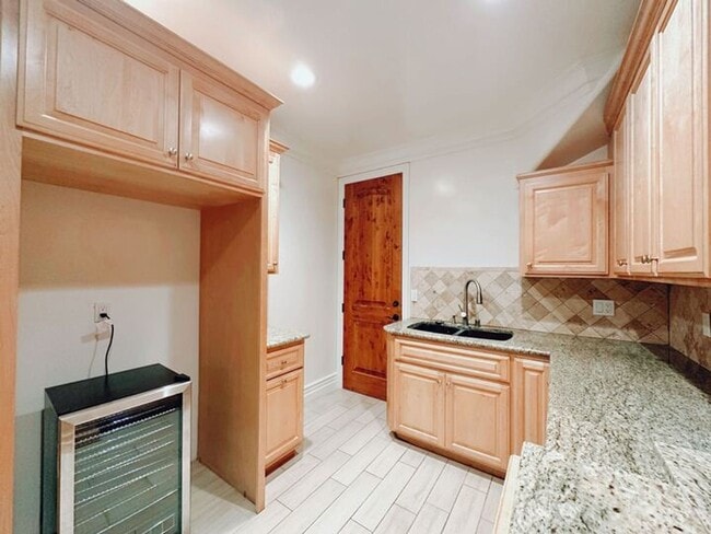 1274 Pine Ave in Carlsbad, CA - Building Photo - Building Photo