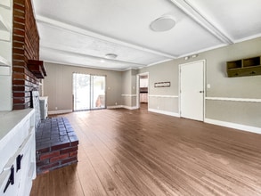 1117 Dauphine Ln in Manchester, MO - Building Photo - Building Photo