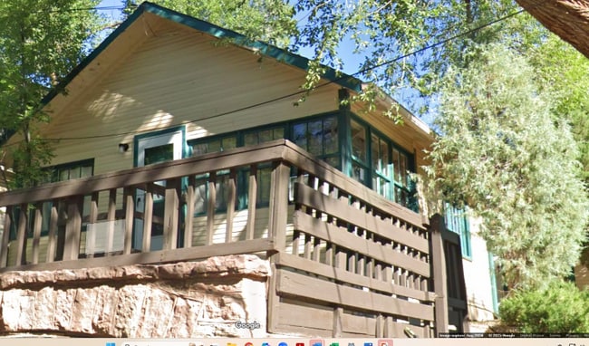1301 Manitou Ave