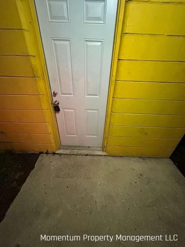 property at 1120 Austin St