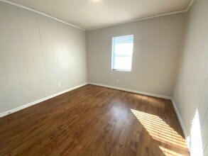 100 Ravenwood Dr in Jacksonville, NC - Building Photo - Building Photo