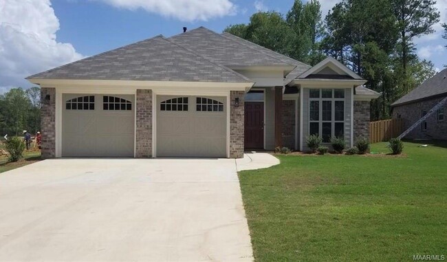 property at 9296 Cres Lodge Cir