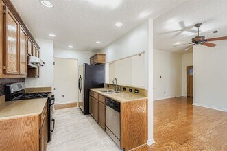 1708 Rusty Nail Loop in Round Rock, TX - Building Photo - Building Photo