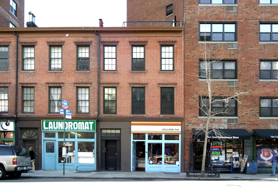 48 Eighth Ave in New York, NY - Building Photo